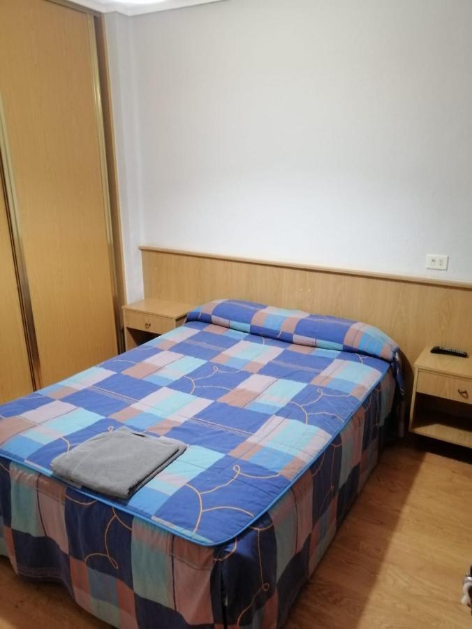 Hostal Castilla Miranda de Ebro Esterno foto