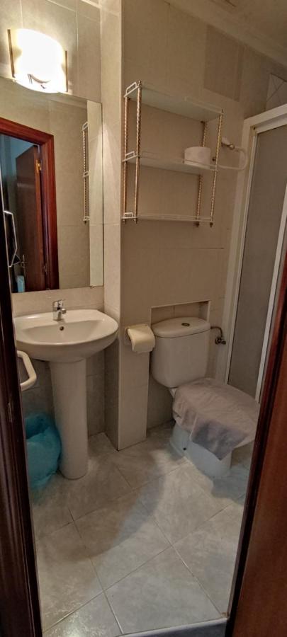 Hostal Castilla Miranda de Ebro Esterno foto